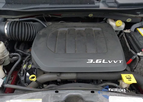 2013 Chrysler Town & Country Touring from USA, damaged, VIN 2C4RC1BG3DR539819